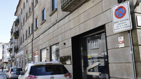 La nueva se�alizaci�n en el entorno del Mercado de Pontevedra impide estacionar fuera de horario laboral