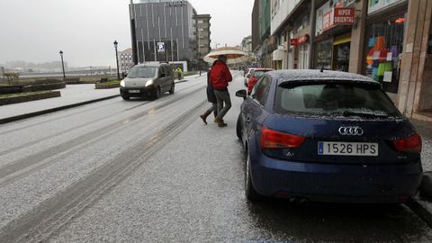 Una granizada cubre de blanco Viveiro