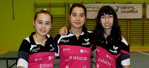 Medalla de oro para el equipo cadete del Arteal femenino.