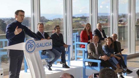 Feijoo, durante la presentacin de los candidatos a las siete ciudades gallegas, el sbado en Santiago