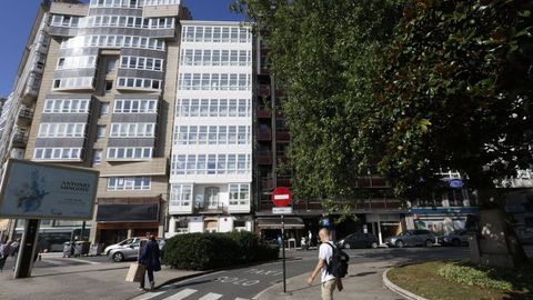El edificio rehabilitado por la Fundaci�n San Rosendo est� situado en el n�mero 9 de la plaza de Ourense.