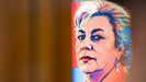 El retrato de Dolores V�zquez, falsamente inculpada por el asesinato de Roc�o Wanninkhof, que se ha utilizado como fondo en la entrega de la medalla.