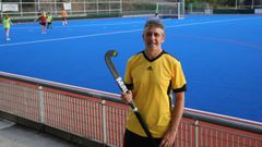 Miguel Ferro en su h�bitat del campo de hockey de Mari�amansa
