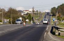 La ejecuci�n de las obras, por tramos, provoc� alguna retenci�n en Sig�eiro en hora punta. 