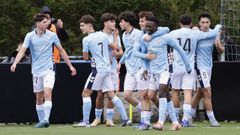 Los jugadores del Celta Juvenil A, celebrando uno de los goles frente al Atl�tico de Madrid.