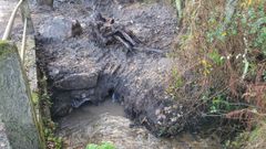 El Concello ha comprobado que el movimiento de tierras afect al agua de la trada