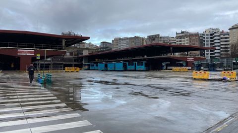 La estaci�n de autobuses este viernes volvi� a quedarse sin actividad