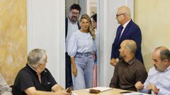 Yolanda Diaz entrando a la reunin con los representantes de los trabajadores de extincin que mantuvo en la Subdelegacin del Gobierno de Ourense