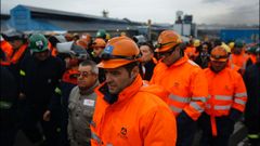 Marcha para intentar frenar los 369 despidos en Alcoa