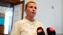 La primera ministra de Dinamarca, Mette Frederikssen, en una rueda de prensa.