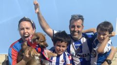 Mar�a, Hugo, Pablo y Juan (de izquierda a derecha) estar�n el domingo en la grada del Nuevo Ganz�bal