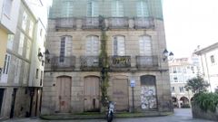 Edicios enteros a la venta en Ourense