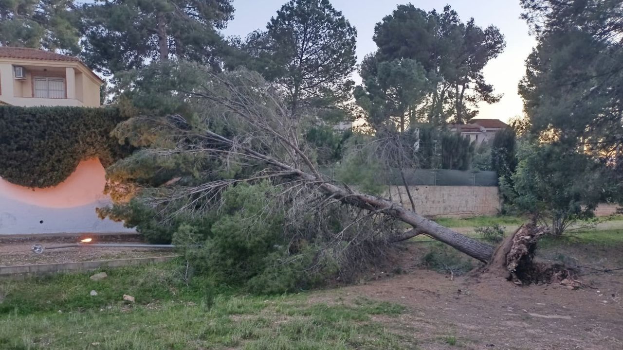 Rescatan a cuatro personas aisladas por el temporal en Extremadura durante seis días