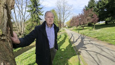 Julio Ulloa Vence en las cuestas del Parque Rosal�a