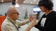 Las personas con sordoceguera de Galicia invitan a conocer su realidad y reclaman ms inclusin