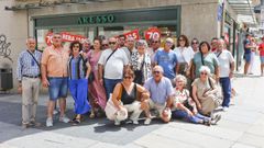 Una excursión de 30 onubenses recorriendo la ciudad de Pontevedra
