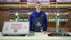 El jugador el COB Jos� Nogu�s gan� el reto de Estrella Galicia