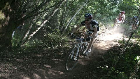 En el programa figura un curso de bicicleta de monta�a