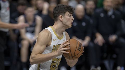 El espa&ntilde;ol Hugo Gonz&aacute;lez, durante un partido con los Boston Celtics