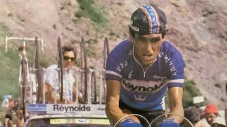 El exciclista &Aacute;ngel Arroyo en el Tour de Francia de 1983.