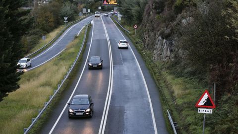 Tramo de la N-120 en el que est� prohibido adelantar.