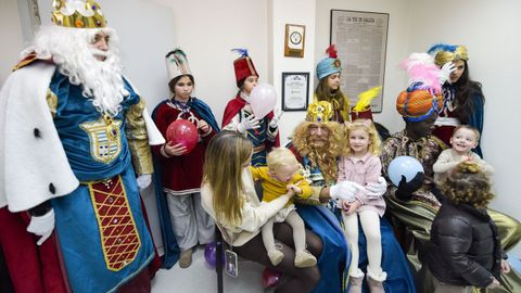 Sus majestades de Oriente escucharon las peticiones de los m�s peque�os en La Voz de Galicia