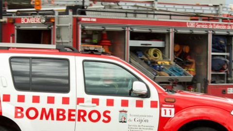 Vehculos del parque de bomberos de Gijn