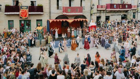 Baile medieval de la Festa da Istoria
