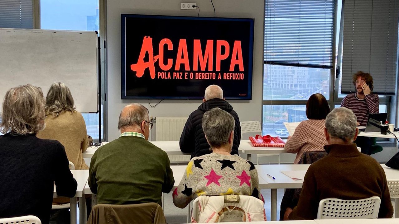 Acampa por la Paz acuerda cesar su actividad en Galicia tras nueve años de trayectoria