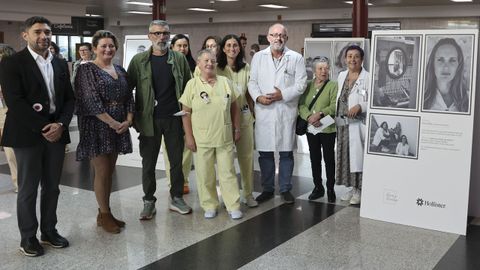 La entrada principal de Hospital Clínico acogerá, hasta mediados de octubre, la muestra fotográfica «Heroes e Heroínas», que ensalza 14 historias de superación