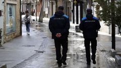 La polic�a local patrullando la zona