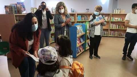 Actividad en la biblioteca de Nar�n