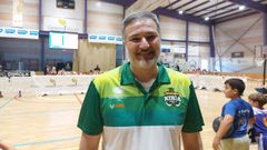 Primitivo Reguera preside la Escola Basket Xiria.