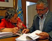 Los presupuestos los elabora la interventora M�nica Legaspi, en la foto con el portavoz del PP.