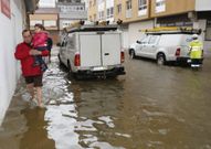 <span lang= es-es >Nuevos edificios</span>. Cuando hubo las anteriores inundaciones la calle Tarragona apenas ten�a edificaciones. 