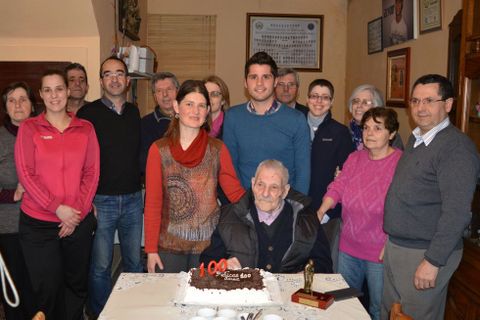 Antelo celebr una fiesta con sus cuatro hijos y nueras. 
