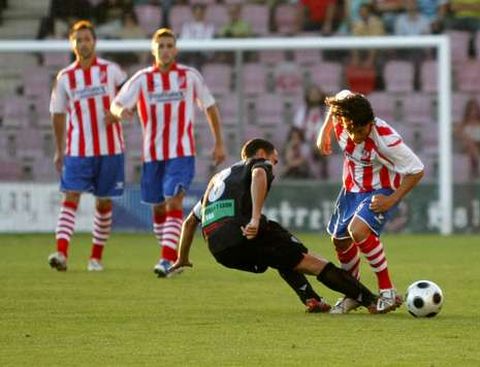 El Lugo comenz la temporada 2009-2010 contra el Mirands en el ngel Carro.