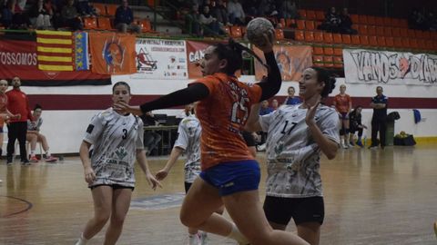 La� nueva jugadora del Guard�s�Daniela Garc�a.