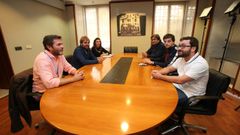 Reuni�n entre miembros de Podemos e IU para debatir sobre el proceso de reforma del Estatuto
