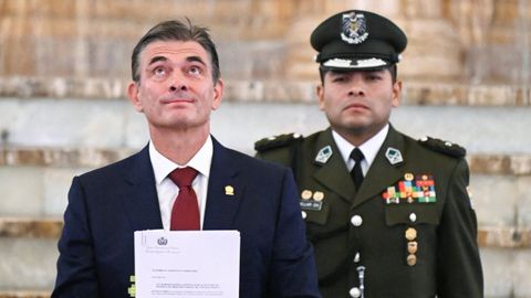 El presidente de Bolivia, Rodrigo Paz, durante la firma de una legislaci�n relativa a la Fiscal�a General del Estado
