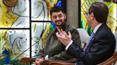 El presidente de Israel, Isaac Herzog, recibe al candidato de Eurovisi�n, Noam Bettan