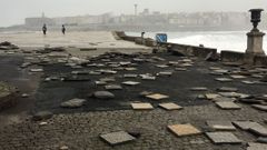 DESTROZOS EN LAS ESCLAVAS POR EL TEMPORAL