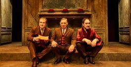 Fernando Cayo, Jos� Pedro Carri�n y Alfonso Lara dan vida a los tres protagonistas de la obra