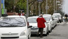 Los taxistas dicen que la actividad en Pontevedra ha bajado un 50 % en los �ltimos a�os. 
