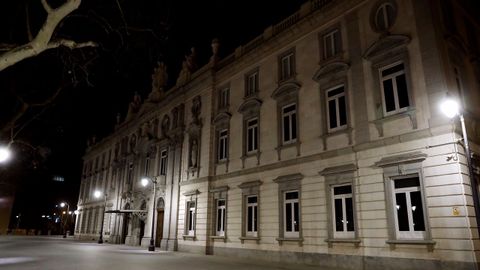 Fachada del Tribunal Supremo a primera hora