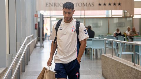 El central del Celta Sebasti�n C�ceres.