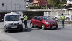 Control de la Guardia Civil en el entorno del nudo de Os Bombeiros