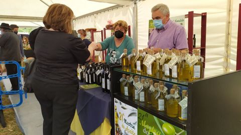 Un puesto de venta en la �ltima edici�n de la Mostra do Aceite de Quiroga, celebrada el a�o pasado