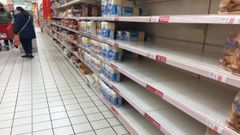 Estanter�as con falta de existencias en Alcampo este mi�rcoles