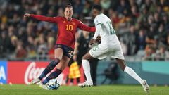 Jennifer Hermoso, que cumpli� 100 partidos y marc� su gol n�mero 50 con la selecci�n, en un lance del choque contra Zambia